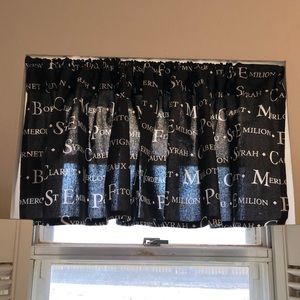 Black & White Window Valance Curtain Red Wines